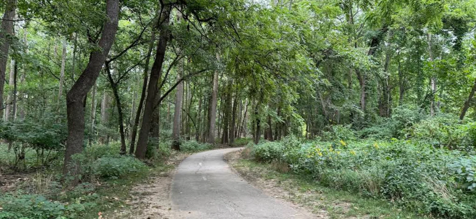 Tomahawk Creek Trail, Leawood, Kansas