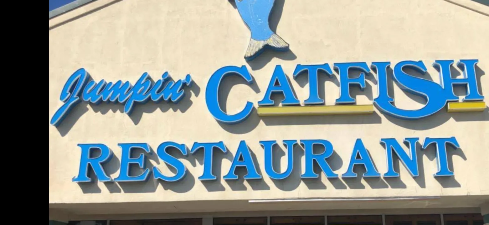 Jumpin' Catfish, Olathe, Kansas