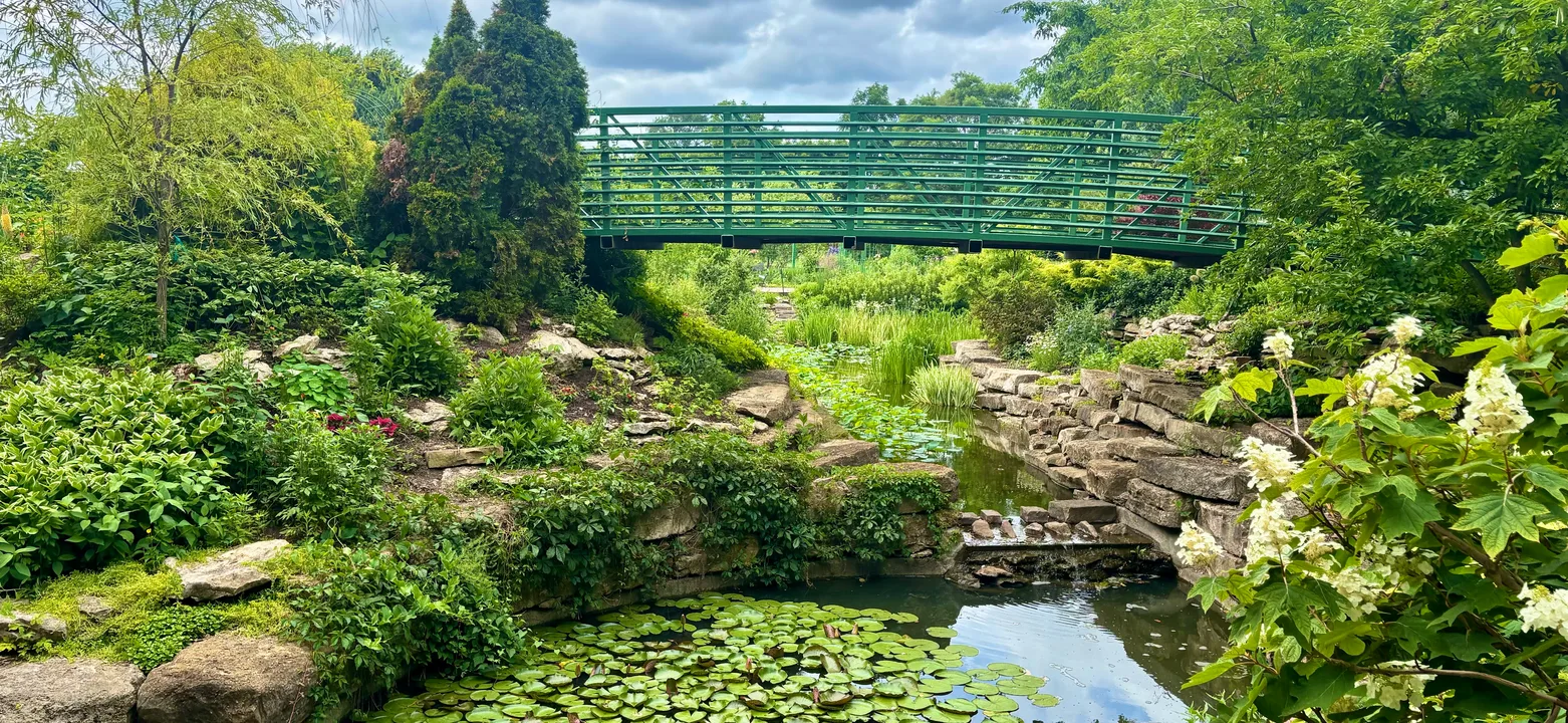 Overland Park Arboretum & Botanical Gardens, Overland Park, Kansas