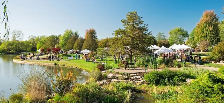 Overland Park Arboretum & Botanical Gardens, Overland Park, Kansas