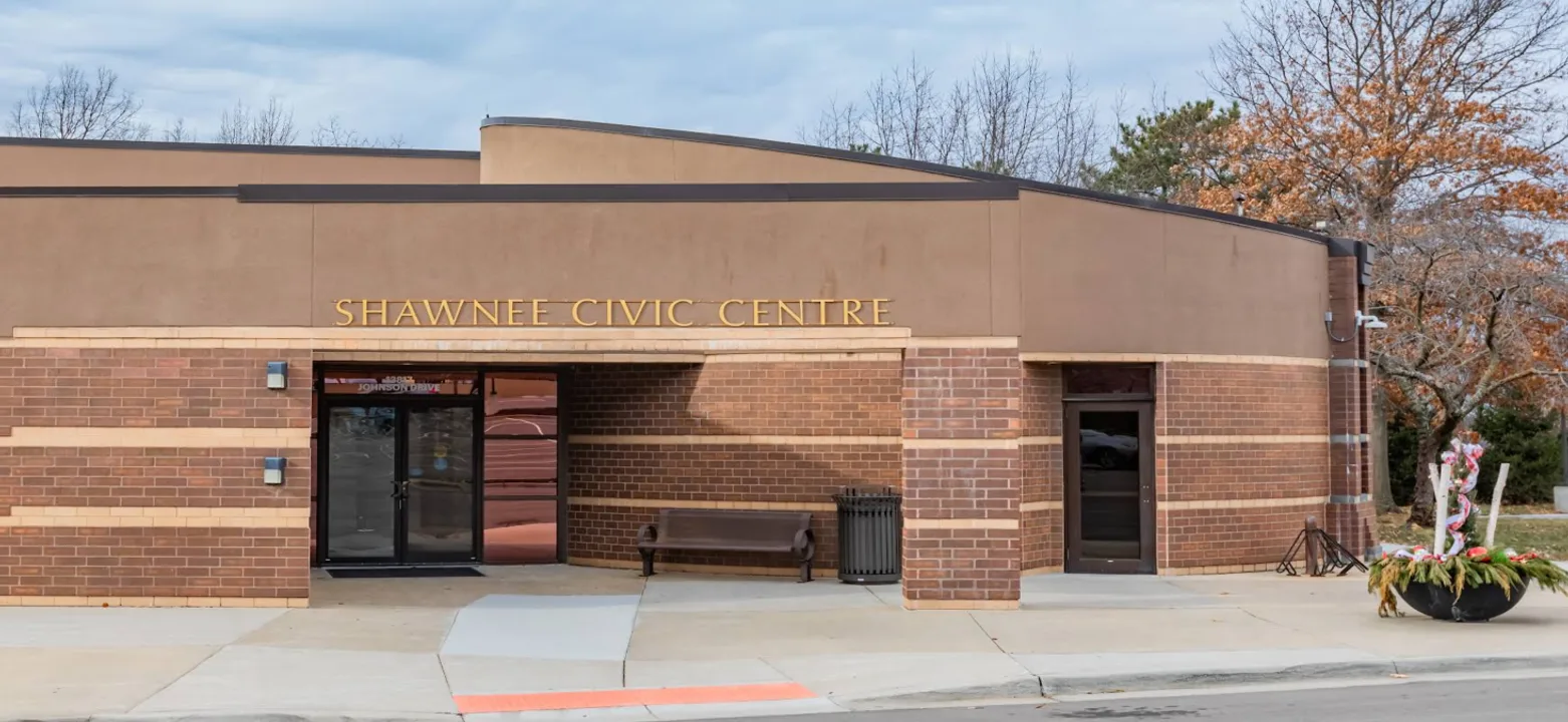 Shawnee Sharks Swim & Dive Team, Shawnee, Kansas